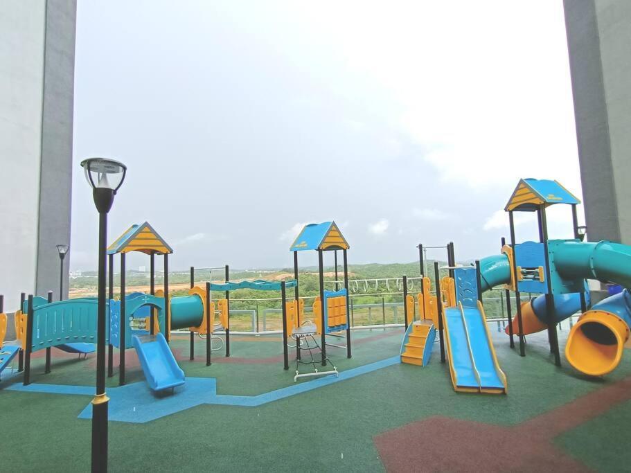D'Pristine 1Br Walking To Legoland Netflix By Stay Nusajaya  Εξωτερικό φωτογραφία